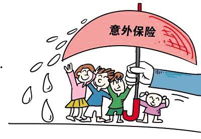 记者爆料保险案例视频播放,记者爆料视频揭示理赔真相