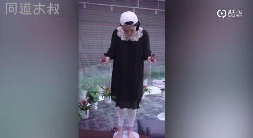 吃瓜娱乐圈许晴,娱乐圈的瓜田女王，揭秘不老女神的瓜界传奇  第2张