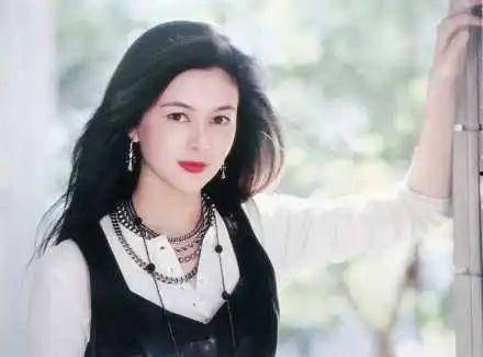 明星女生大爆料是谁啊视频,视频内容深度解析  第3张