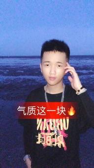 娱乐圈爆料小黑哥是谁,揭秘“小黑哥”真实身份！  第3张