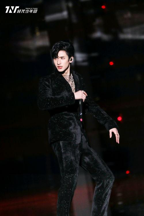 刘大锤爆料严浩翔的视频,幕后真相令人震惊 第2张 刘大锤爆料严浩翔的视频,幕后真相令人震惊 第2张