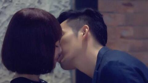 最新爆料吻戏大全图片视频,最新吻戏大全,精彩瞬间一网打尽! 第3张 最新爆料吻戏大全图片视频,最新吻戏大全,精彩瞬间一网打尽! 第3张