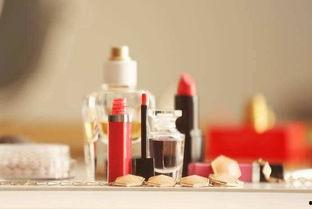 大学生爆料化妆品视频教程,轻松打造美丽妆容 第2张 大学生爆料化妆品视频教程,轻松打造美丽妆容 第2张