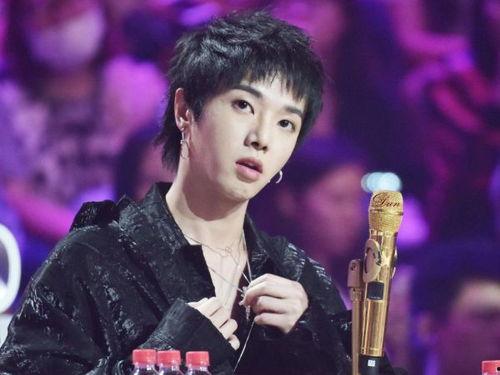 内地导演爆料是谁啊视频,内地导演爆料神秘视频背后的真相  第3张