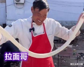 爆料卖鞋大叔视频播放下载  第2张