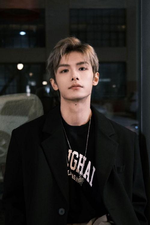 陈牧驰爆料邓为的视频是真的吗,陈牧驰爆料邓为视频真实性揭秘  第2张