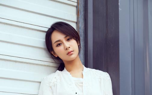 娱乐圈吃瓜杨紫是谁啊,揭秘杨紫的“吃瓜”传奇  第2张