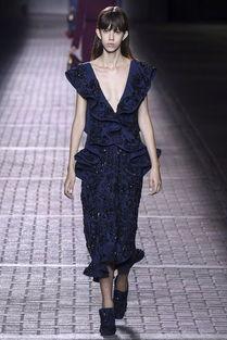 可莉时装爆料视频大全集,时尚潮流尽收眼底 第2张 可莉时装爆料视频大全集,时尚潮流尽收眼底 第2张