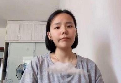 伊扬妈妈在直播间爆料视频,揭秘明星育儿幕后故事  第2张